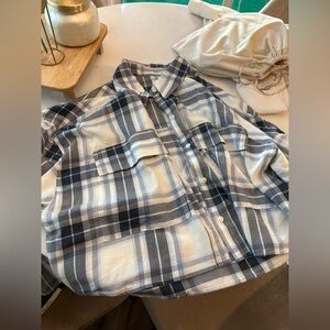 Abercrombie & Fitch Crop Plaid Shirt